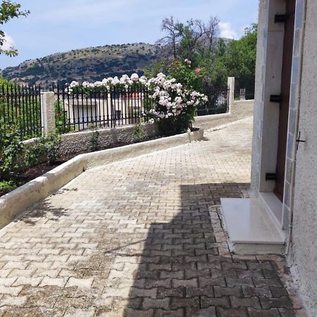Fioravante Argostoli  Exterior photo